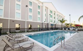 Hampton Inn And Suites Orlando at Seaworld